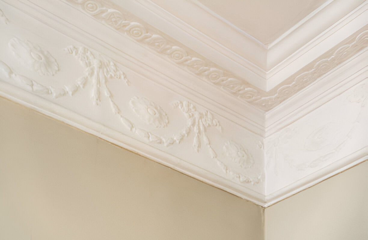 Decorative Cornices & Mouldings